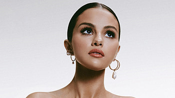 Selena Gomez Cr Fashion hoot , selena-gomez, music, girls, hoot HD wallpaper