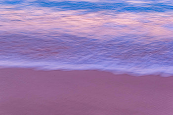 Blue-white sea waves, beach HD wallpaper