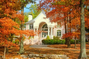 Autumn in countryside, colorful, house, fall, peaceful, beautiful, serenity, tree, season, leaves, autumn, countryside, foliage HD wallpaper