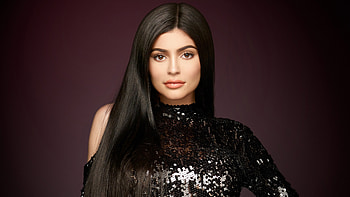 Kylie Jenner, Pretty appearance, Stunning visuals, Mesmerizing beauty HD wallpaper
