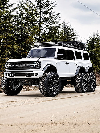FORD BRONCO, automotive parking light, automotive carrying rack HD phone wallpaper