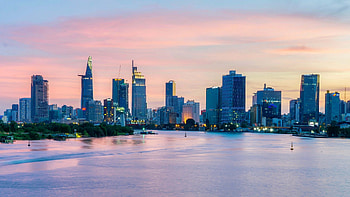 Getting around, Ho Chi Minh City, Local attractions, Travel guide HD wallpaper