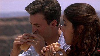 Fools Rush In, Gray's Papaya hot dogs, Matthew Perry, Salma Hayek HD wallpaper