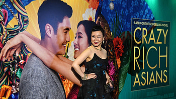 Crazy Rich Asians, Film review, BBC Radio 1, Ali Plumb HD wallpaper