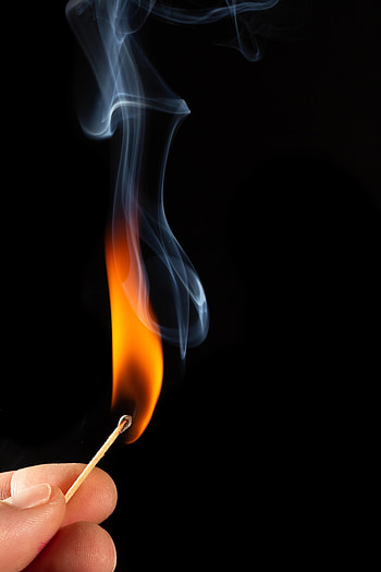 Fire, Dark, Flame, Match, Fingers HD phone wallpaper
