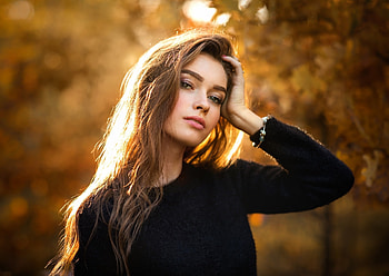 Portrait, girl model, outdoor, autumn HD wallpaper