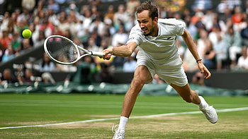 Daniil Medvedev Wimbledon 2023 Action Shot - Tennis, Daniil Medvedev, Wimbledon 2023, tennis, Sports HD wallpaper