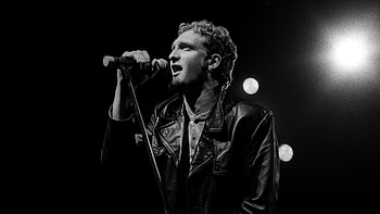 Layne Staley, Mesmerizing vocals, Music , Captivating HD wallpaper
