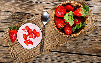 Strawberry and Yogurt, fruit, yogurt, strawberry, food HD wallpaper