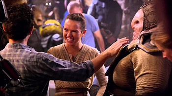 Star Wars: The Force Awakens- Disney Feauturette- On the Set-All About Rey - YouTube HD wallpaper