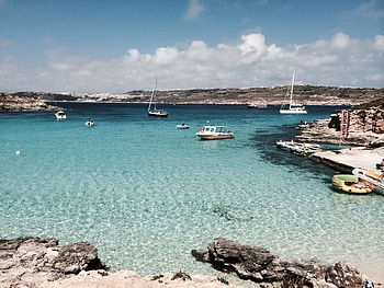 Comino Island, Favorite blue lagoon, Breathtaking beauty, Lagoons paradise HD wallpaper