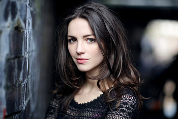 Ella Hunt Smiling, ella-hunt, celebrities, actress, girls HD wallpaper
