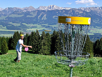 Flying disc sports, Disc golf Ofterschwang, Bavarian Alps HD wallpaper