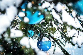 Holidays, New Year, Decorations, Snow, Christmas, Christmas Tree, Balls HD wallpaper
