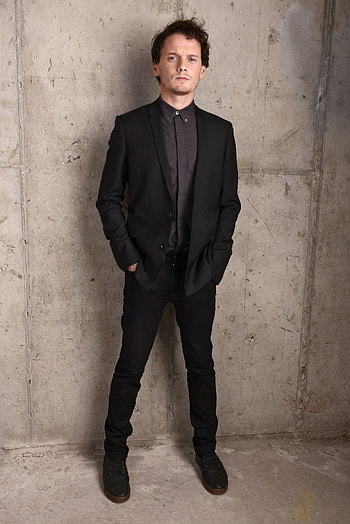 Star Trek actor, Anton Yelchin, Parents lawsuit, Accident HD phone wallpaper