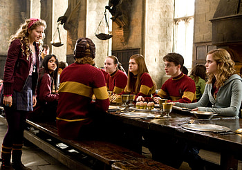 Ginny Weasley, Harry Potter And The Half Blood Prince, Hermione Granger, Harry Potter, Daniel Radcliffe, Movie, Afshan Azad, Bonnie Wright, Emma Watson, Lavender Brown, Padma Patil, Ron Weasley, Rupert Grint HD wallpaper
