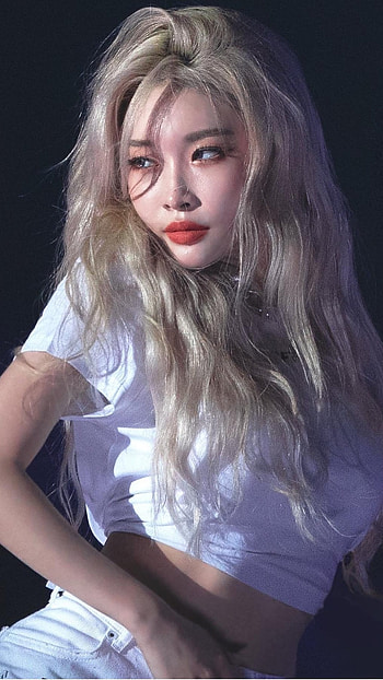 Kim Chungha, Korea Singer HD phone wallpaper