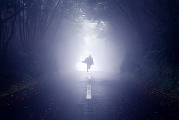 Alone, Silhouette, Miscellanea, Miscellaneous, Road, Fog, Lonely, Run, Running HD wallpaper