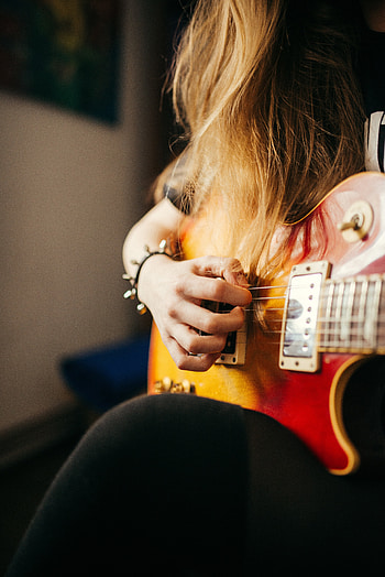 Guitar, Music, Hand, Vulture, Girl, Electric Guitar HD phone wallpaper