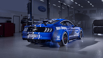 Ford Mustang GT Supercar 2022 2 Cars HD wallpaper