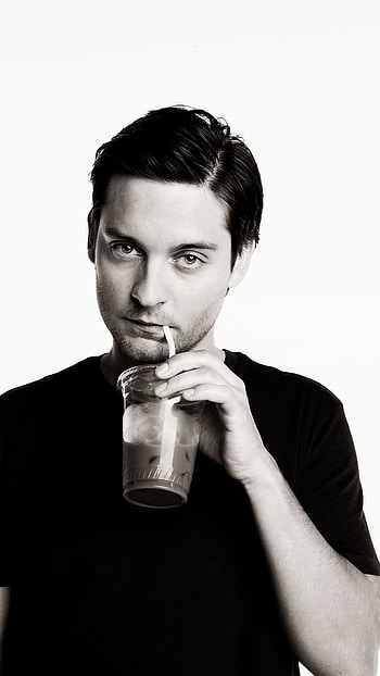 Tobby Maguire, Hollywood Hero HD phone wallpaper
