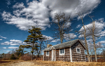 lovely cabin in autumn, clouds, trees, autumn, cabin HD wallpaper