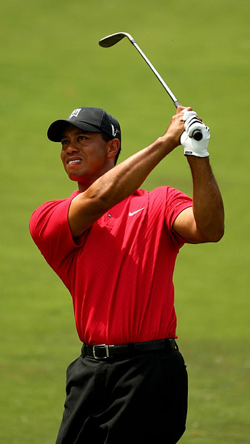Tiger Woods, Golfing legend, Impeccable technique, Unmatched talent HD phone wallpaper