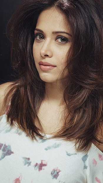 Nushrat Bharucha, Bollywood Actress, bollywoood actress HD phone wallpaper