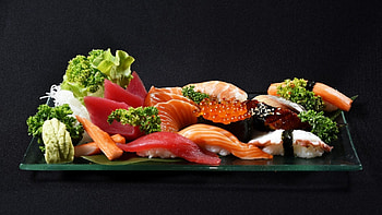 Fresh vegetable sushi, Japanese cuisine, High definition HD wallpaper