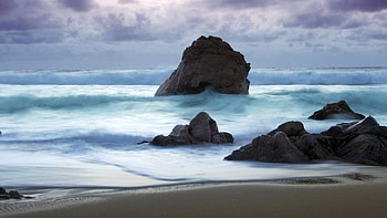 Big Twilight, night, blue, sea, graphy, dusk, rocks, beach, tides, pink, waves, wet, clouds, nature, sky, water, ocean HD wallpaper