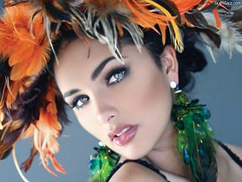 Pretty Woman, Orange, Models, Woman, Black, People, Female, Pretty, Green, Brunette, Beautiful, Hat, Makeup HD wallpaper