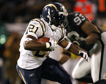 Chargers vs Raiders, LaDainian Tomlinson HD wallpaper