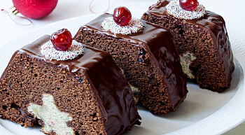 Cake, brown, cakes, cherry, cherries, dessert, food, desserts HD wallpaper