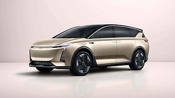 Aiways U7 Ion Concept, Futuristic design, Electric vehicle innovation, Cutting-edge technology HD wallpaper