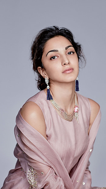 Kiara Advani, bollywood actress HD phone wallpaper