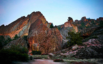 Pinnacles trailhead, trees, sky, rocks, stones, California, usa HD wallpaper