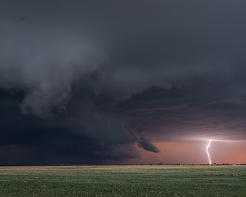lightning HD wallpaper