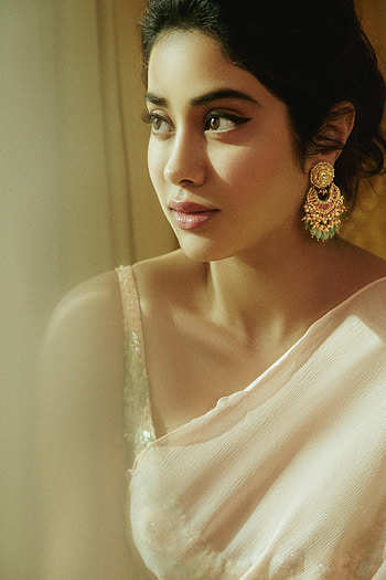 Jahnvi kapoor, eye, head, Jahnvi_Kapoor HD phone wallpaper