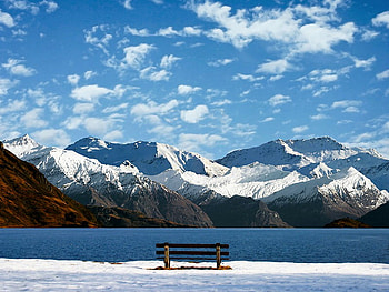 A lonely winter bench, winter, bench, sky, lonely, sun, mountain HD wallpaper