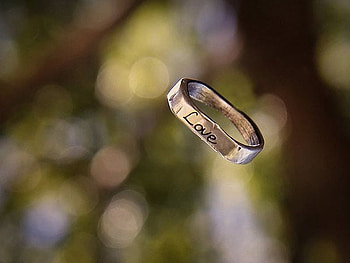 Ring in Air, love-expressing, ring, graphy, in air HD wallpaper