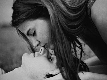 When I think of the things I love about you, couples, beautiful, love, black and white HD wallpaper
