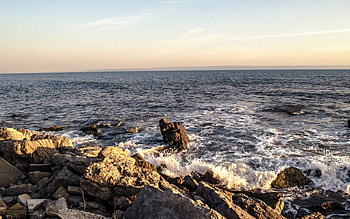 rocky coast, fun, cool, nature, ocean, beach HD wallpaper