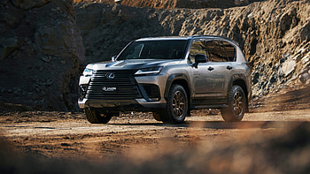 Lexus LX 600 Off Road Jaos Ver 2022 2 Cars HD wallpaper