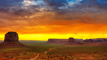 Monument Valley , Top backgrounds, High-resolution landscapes, Desert solitude HD wallpaper
