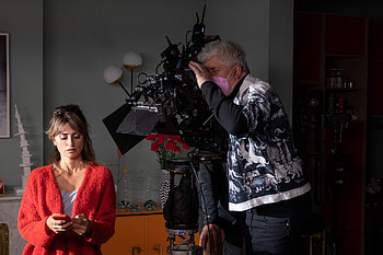 Pedro Almodovar, Venice Film Festival, Opening film, Vanity Fair HD wallpaper