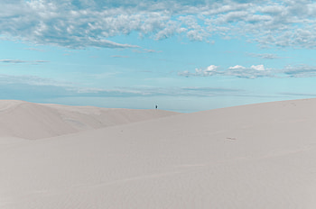 Sand, Desert, Silhouette, Minimalism, Alone, Lonely, Dunes, Links HD wallpaper
