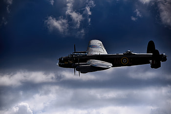 Avro Lancaster, fighter airplane, aircraft, military, sky HD wallpaper