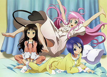 Lala, Haruna and Mikan, peke, bed, purple hair, to love ru, pink hair, long hair, pillow, haruna sairenji, lala satalin deviluke, short hair, yuuki mikan HD wallpaper