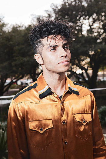 Mena Massoud, SXSW 2019, Aladdin movie, Run This Town HD phone wallpaper