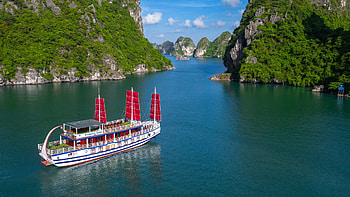 Halong Bay, Tranquil beauty, Pristine waters, Majestic limestone HD wallpaper